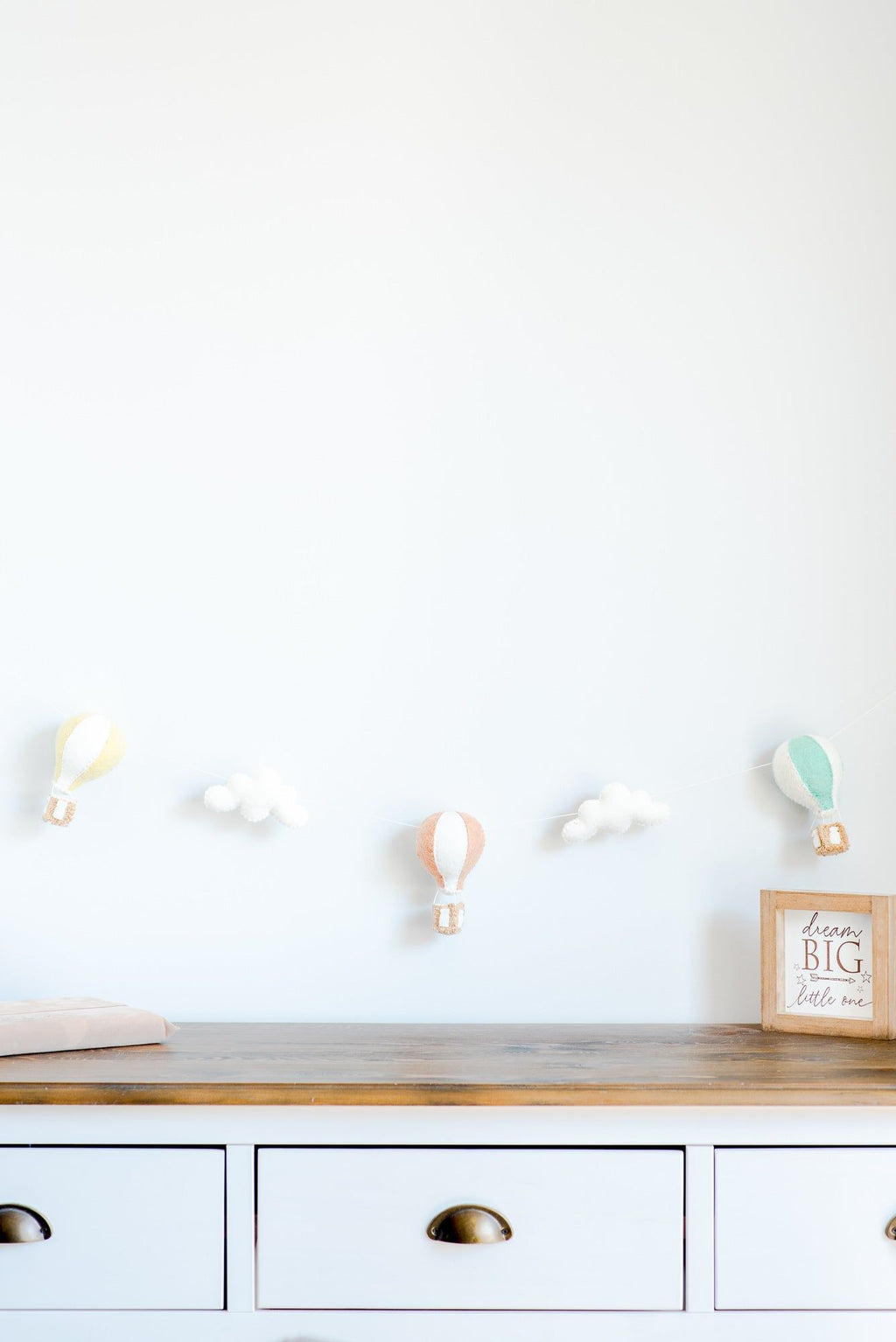 Hot Air Balloon Garland – Handmade Nursery Decor | Nivas