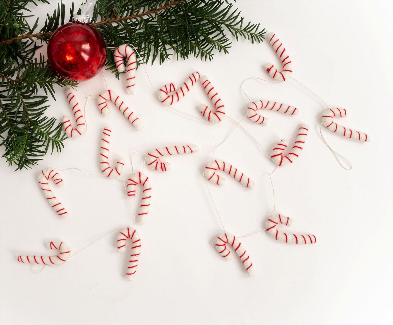 Candy Cane Garland - Nivas