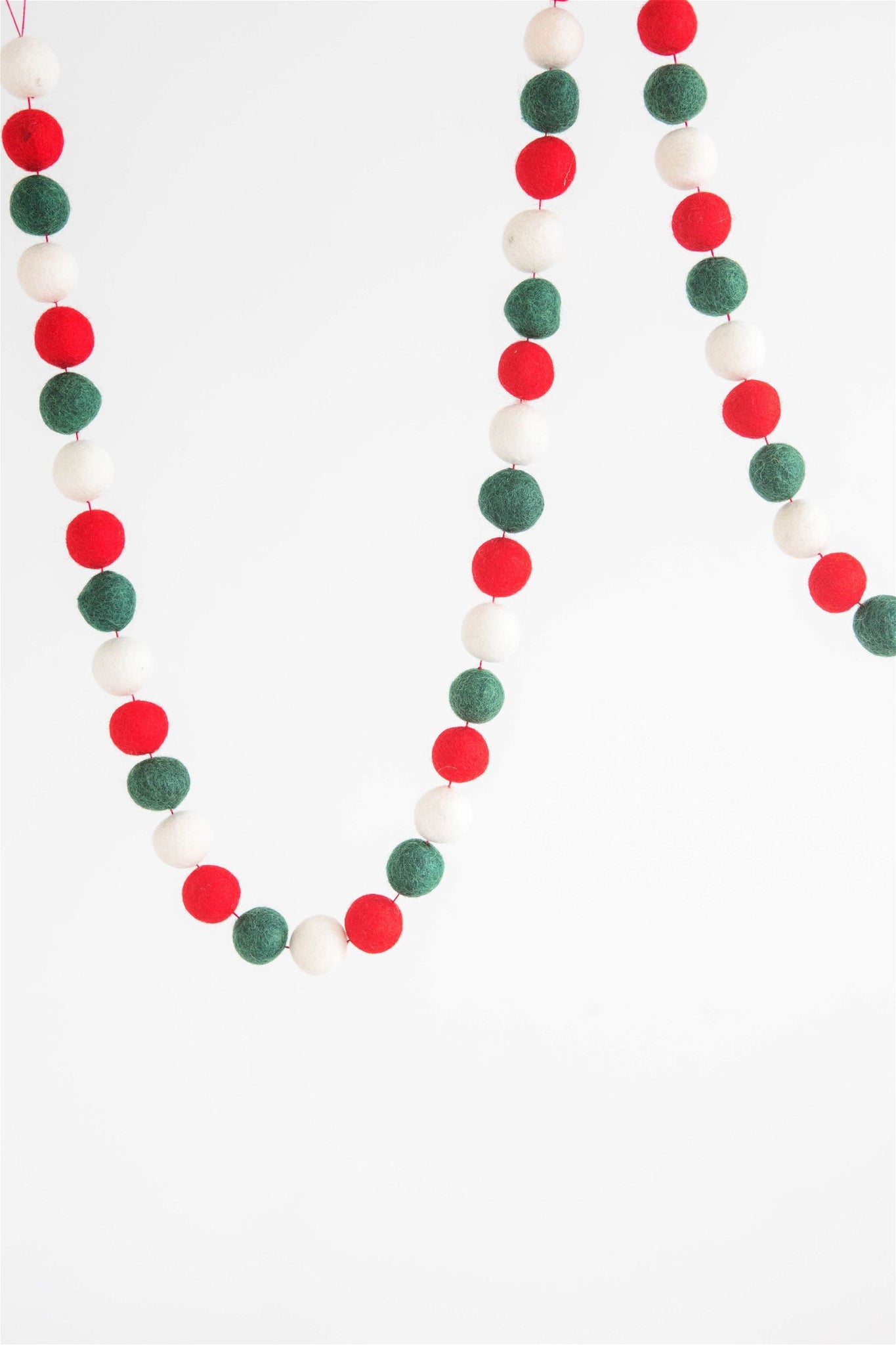 Christmas Ball Felt Garland - Nivas