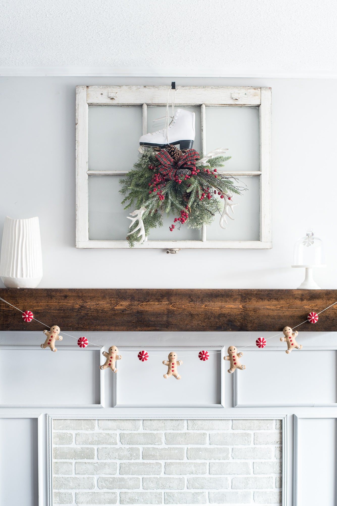 Gingerbread and Candy Garland - Nivas