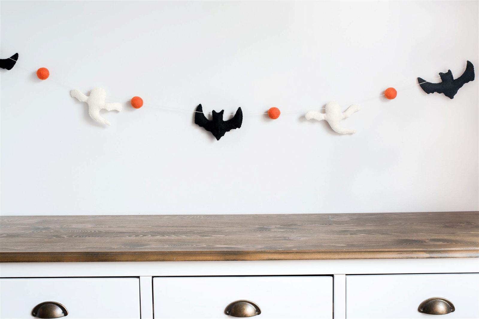 Halloween Garland - Nivas