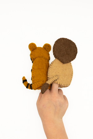 Lion and Tiger Finger Puppet Set - Nivas