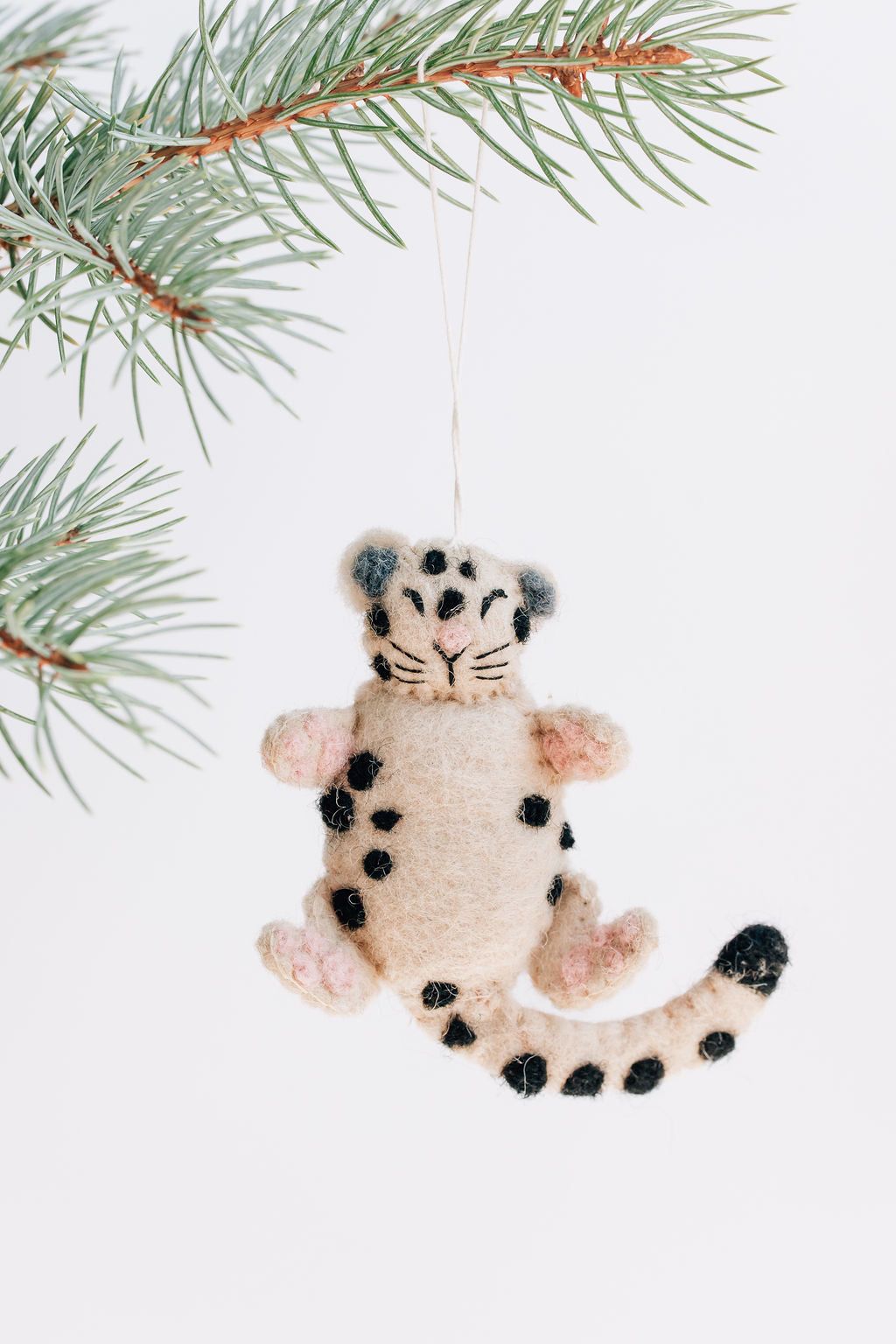 Snow Leopard Ornament - Nivas