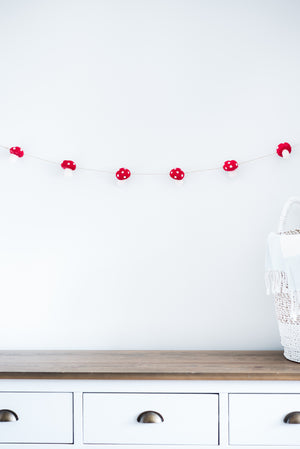 Mushroom Garland