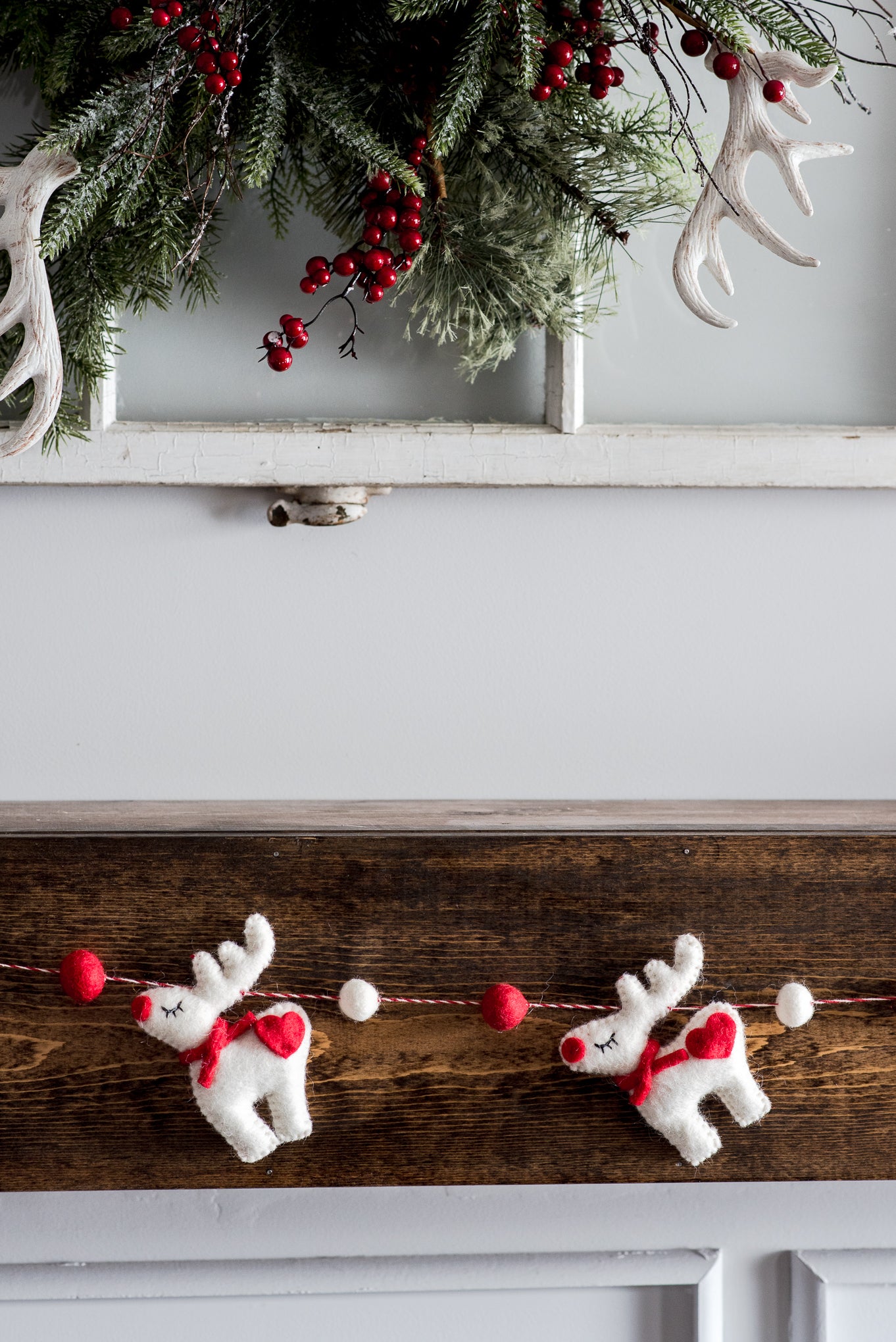 Christmas mantle decoration, reindeer indoor decor, Christmas mantel ideas 