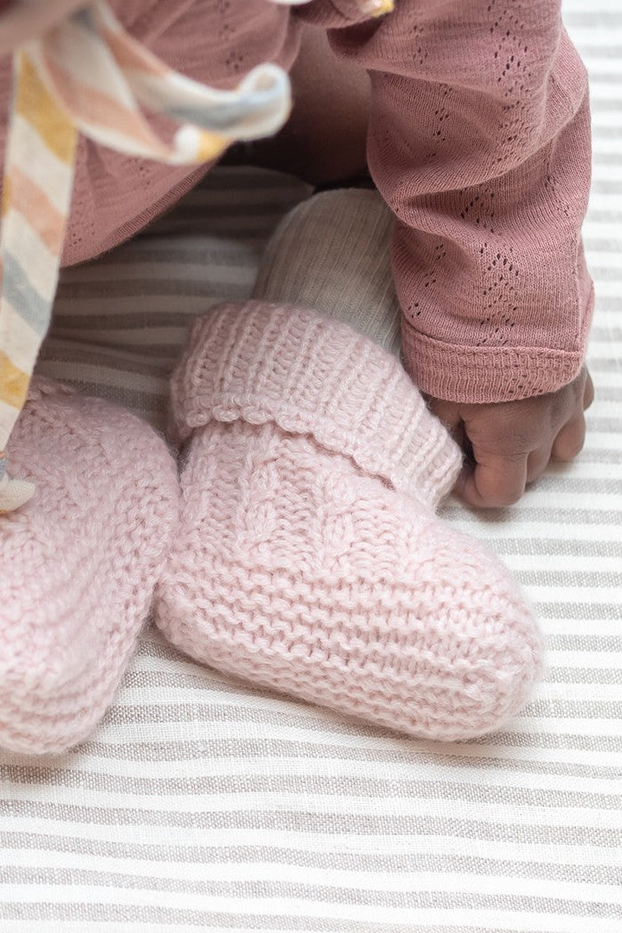 Cashmere baby booties