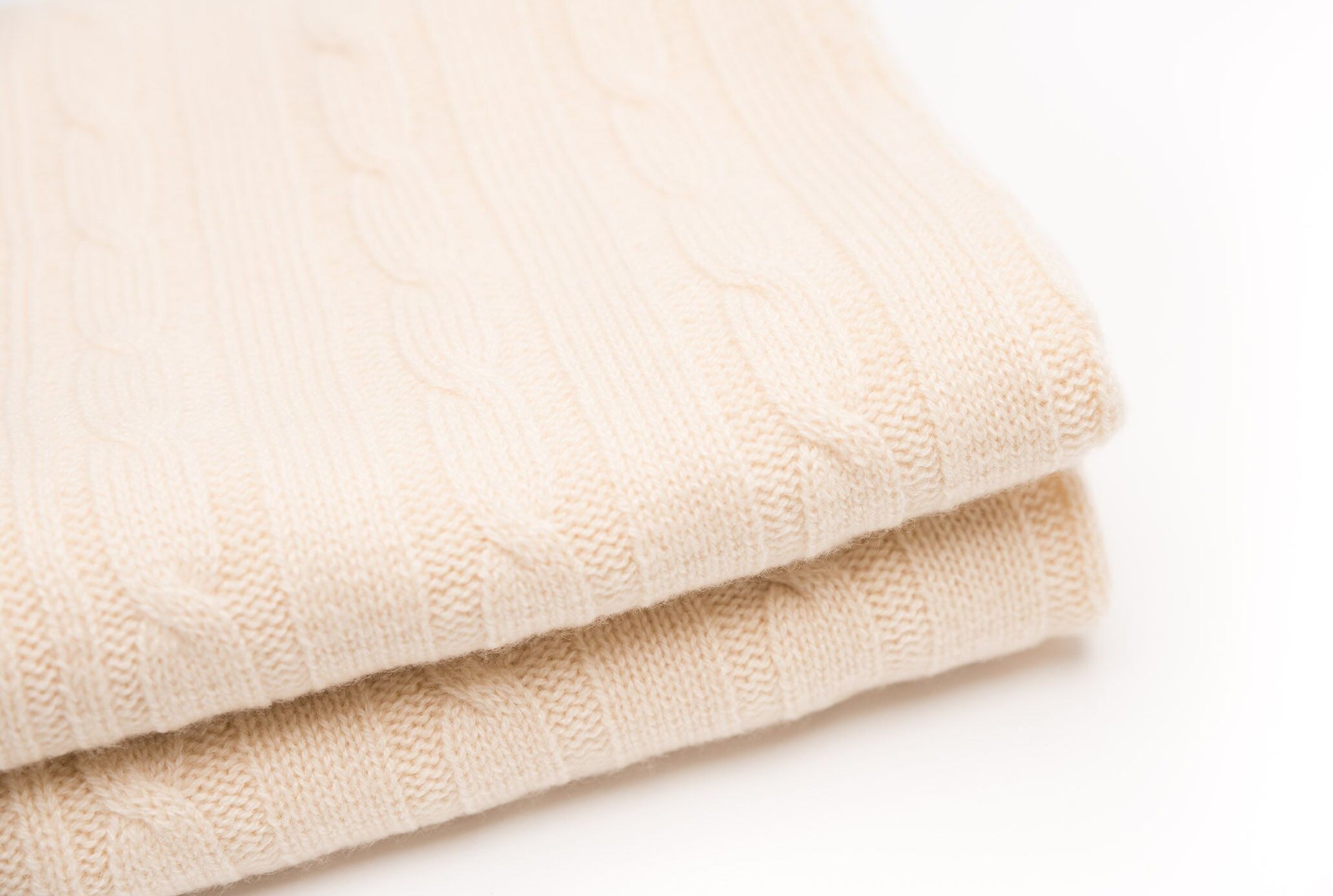cableknit details, knitting, Nivas Collection, Ivory Blanket, handloom knits
