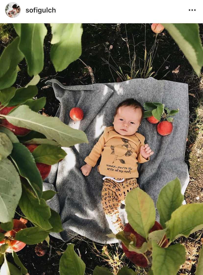 Sofia Guich, Nivas Collection, baby outdoors, apple of my eye photography